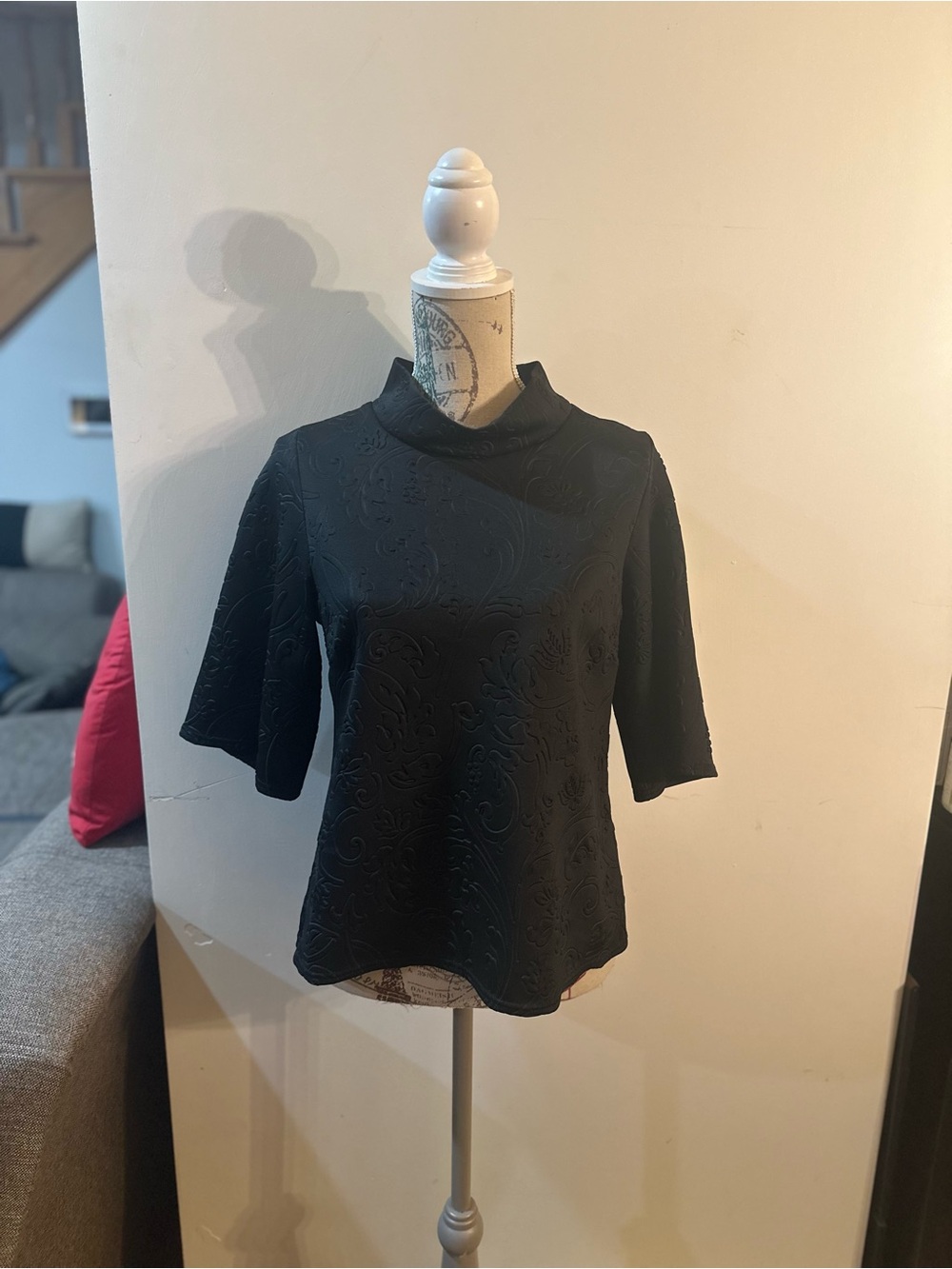 Closet Black Textured Mock-Neck Blouse